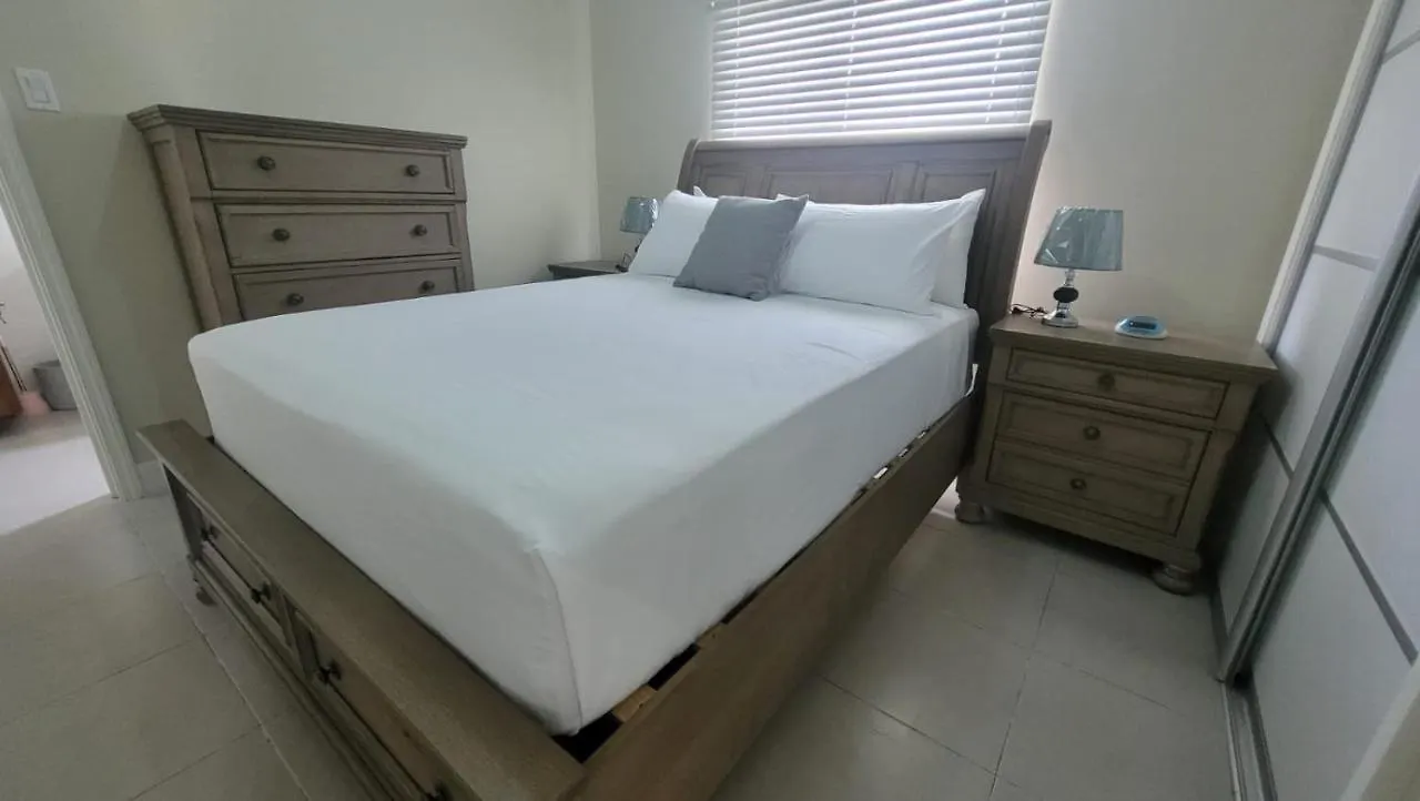 Scenic Ocean View Home Lucea 0*,